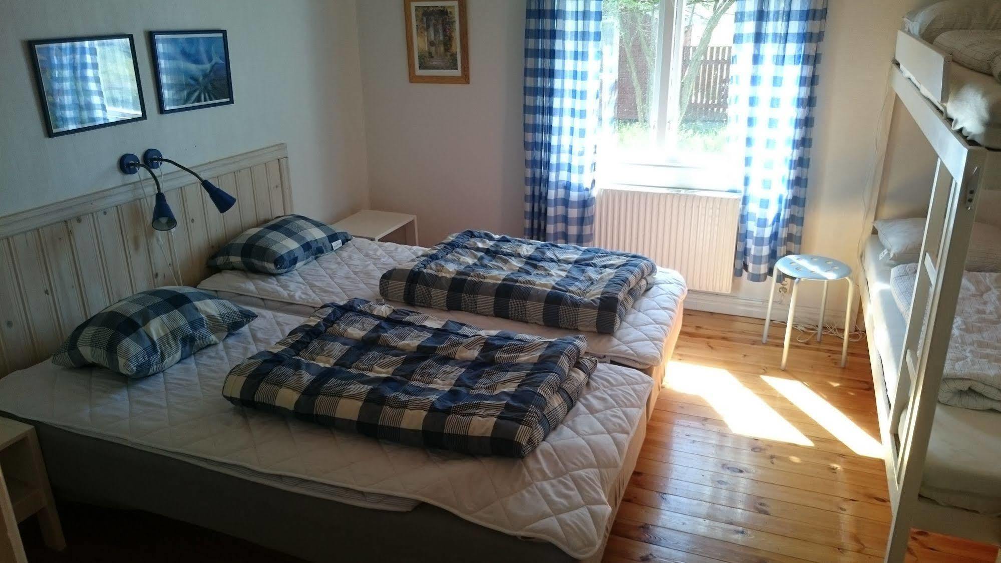Stf Hagaby/Lantgarden Hostel Löttorp Екстериор снимка