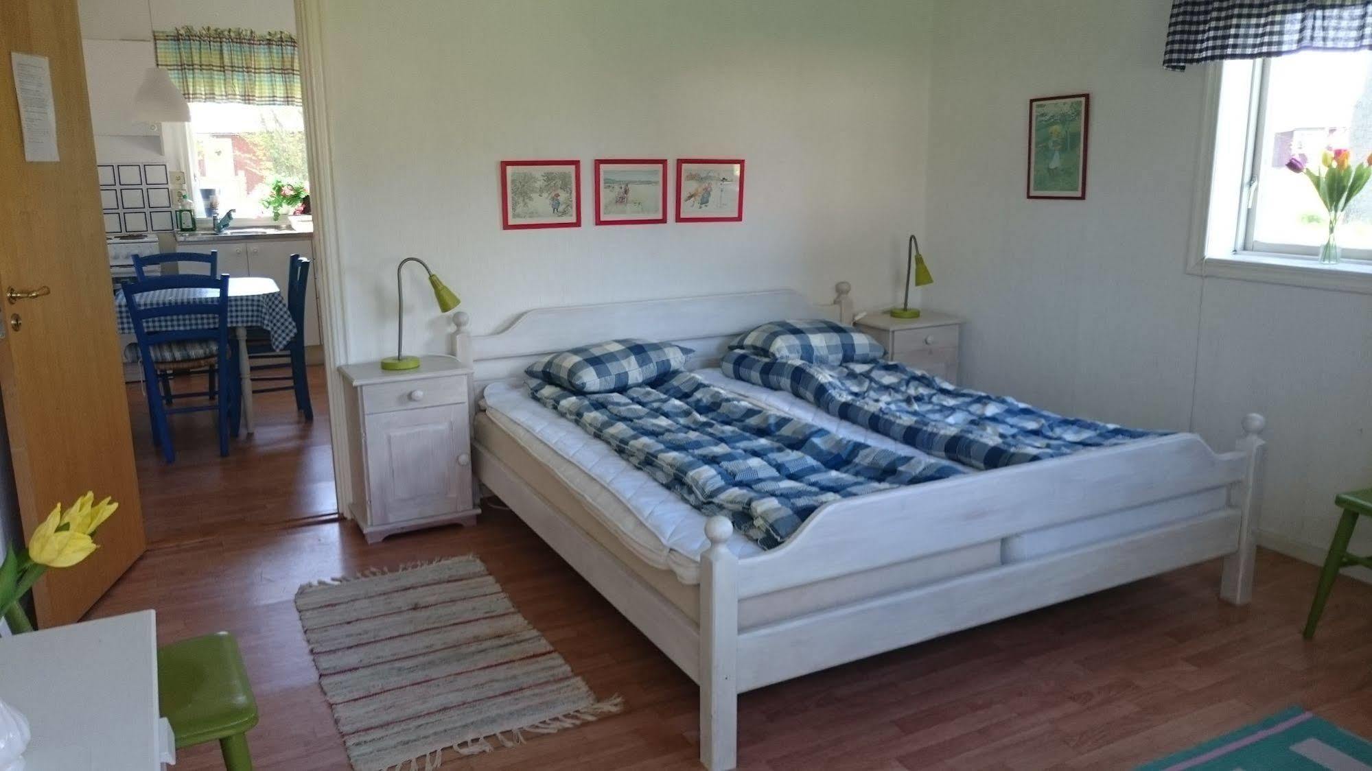 Stf Hagaby/Lantgarden Hostel Löttorp Екстериор снимка