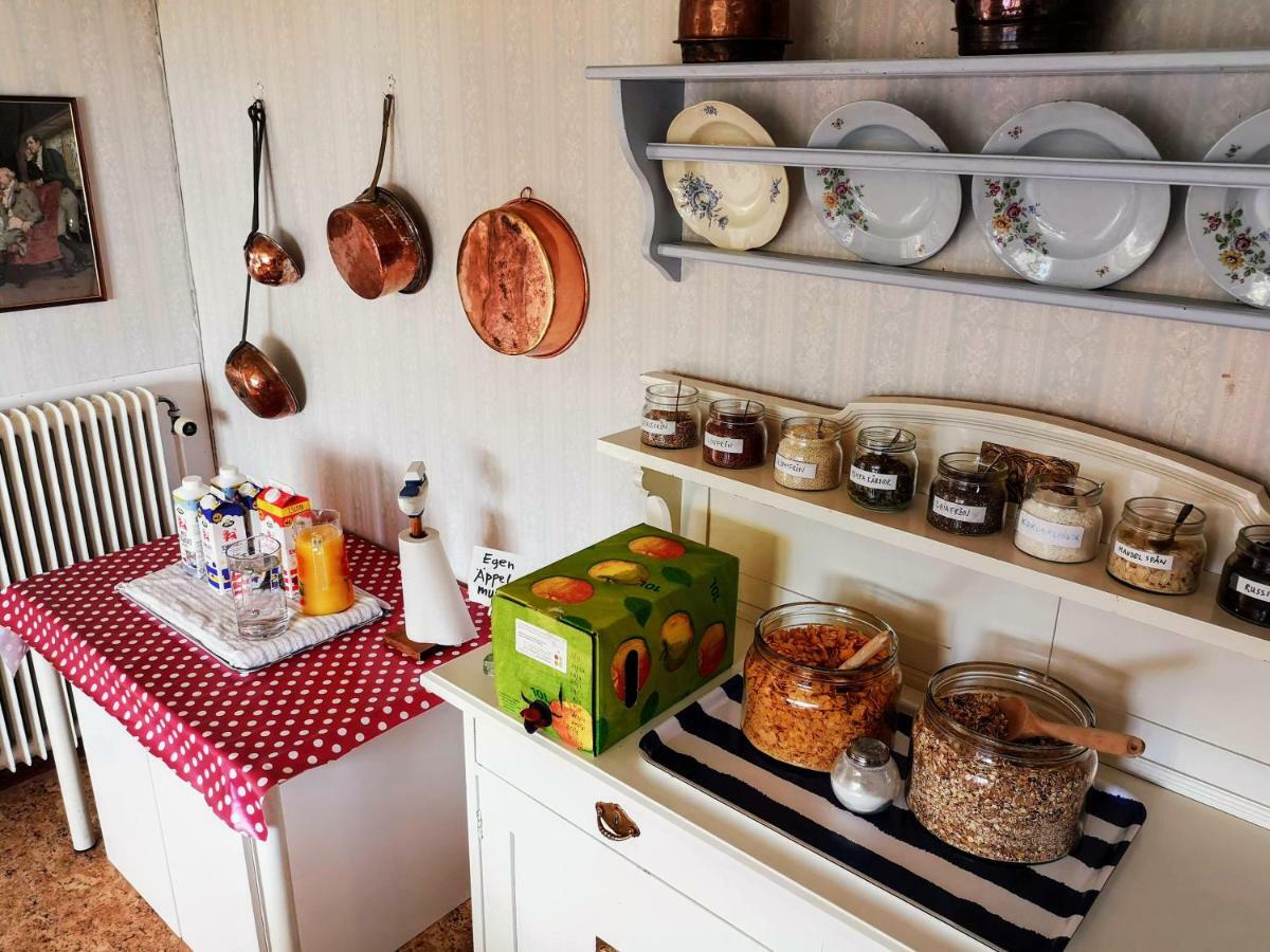 Stf Hagaby/Lantgarden Hostel Löttorp Екстериор снимка